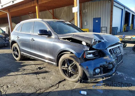 2014 Audi Q5 Premium Plus z USA, uszkodzony, nr VIN WA1LFAFP1EA124683